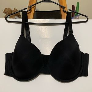 Black 40D Bra With Style Changing Straps